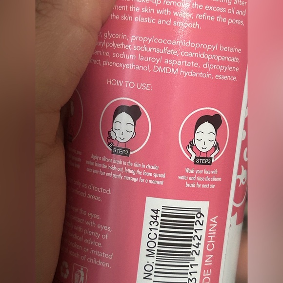 Mocallure Yara Candy Inspired Cleansing Mousse - Picture 4 of 5